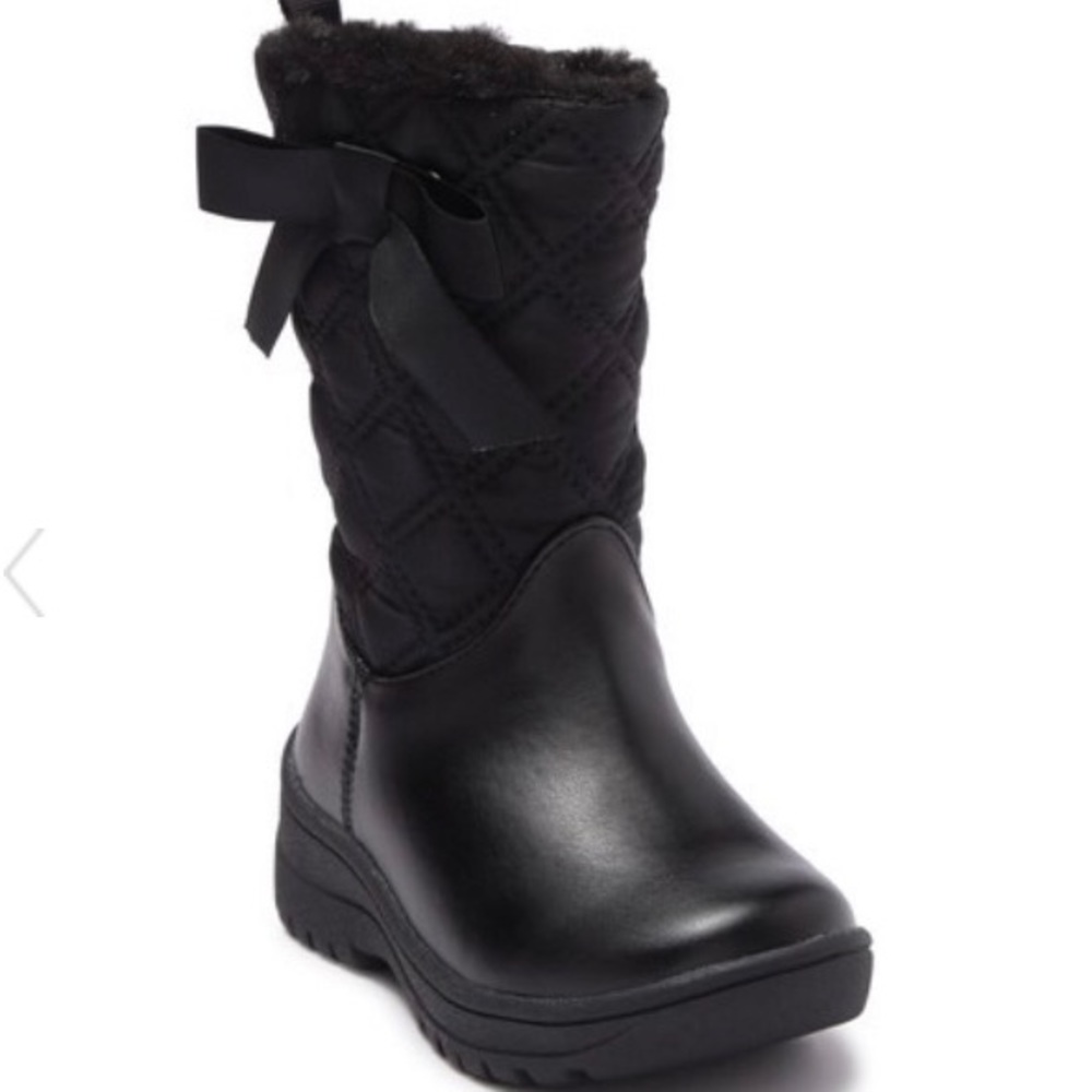 Joe Fresh Snow boots sz 6